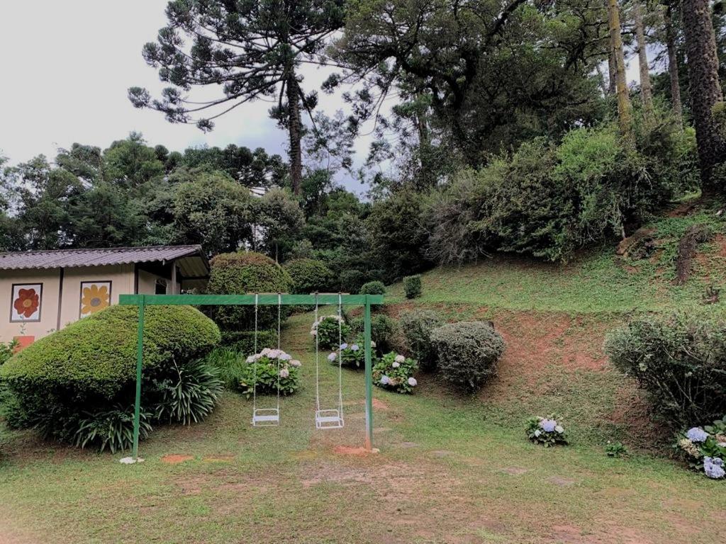 Casa Em - 3 Quartos, Com Churrasqueira