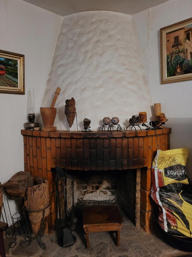 Casa Em - 3 Quartos, Com Churrasqueira