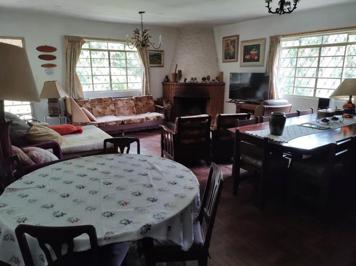 Casa Em - 3 Quartos, Com Churrasqueira * Campos do Jordão