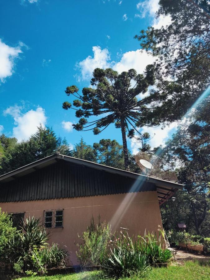 Casa Em - 3 Quartos, Com Churrasqueira Campos do Jordão