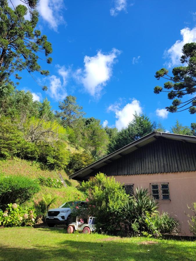 Сasa de vacaciones Casa Em - 3 Quartos, Com Churrasqueira Campos do Jordão